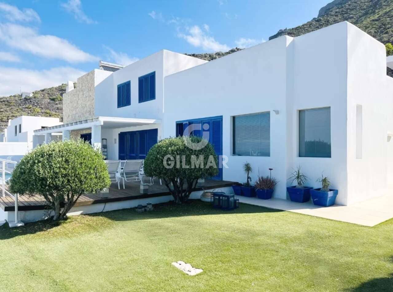 5 slaapkamer Villa te koop in Torviscas met zwembad garage - € 2.000.000 (Ref: 9658016)