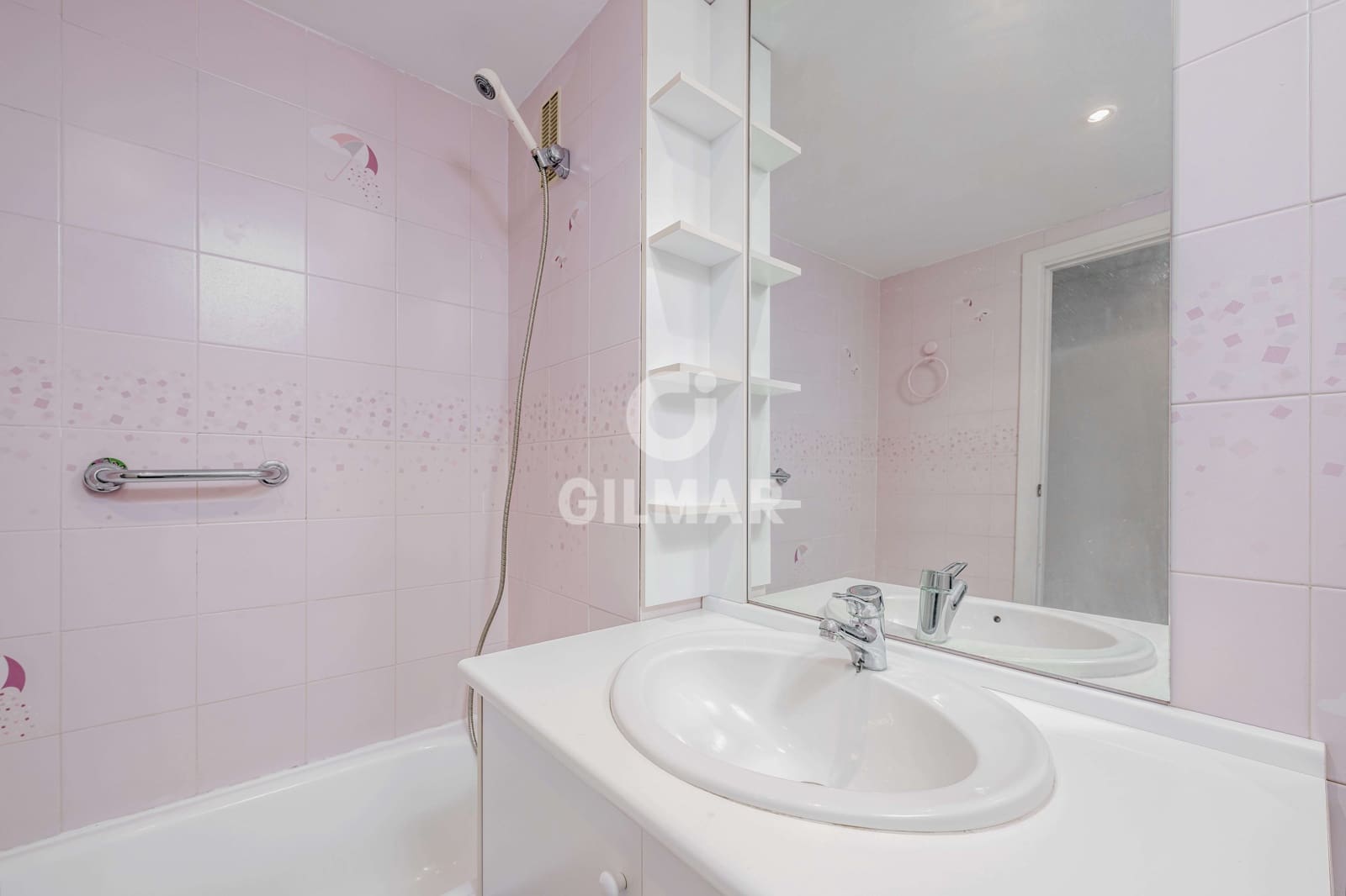 3 slaapkamer Flat te koop in Torremolinos met zwembad garage - € 800.000 (Ref: 9659776)