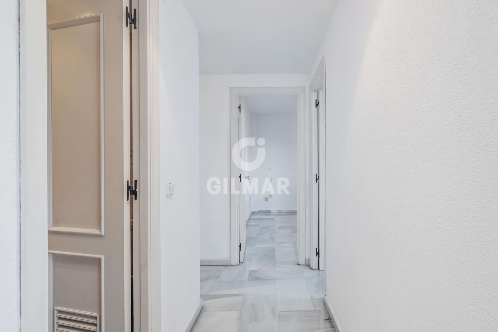 3 slaapkamer Flat te koop in Torremolinos met zwembad garage - € 800.000 (Ref: 9659776)