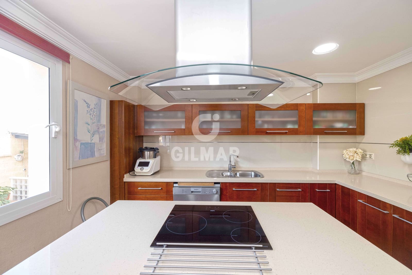 5 slaapkamer Villa te koop in Torrequebrada met zwembad - € 1.250.000 (Ref: 9659777)