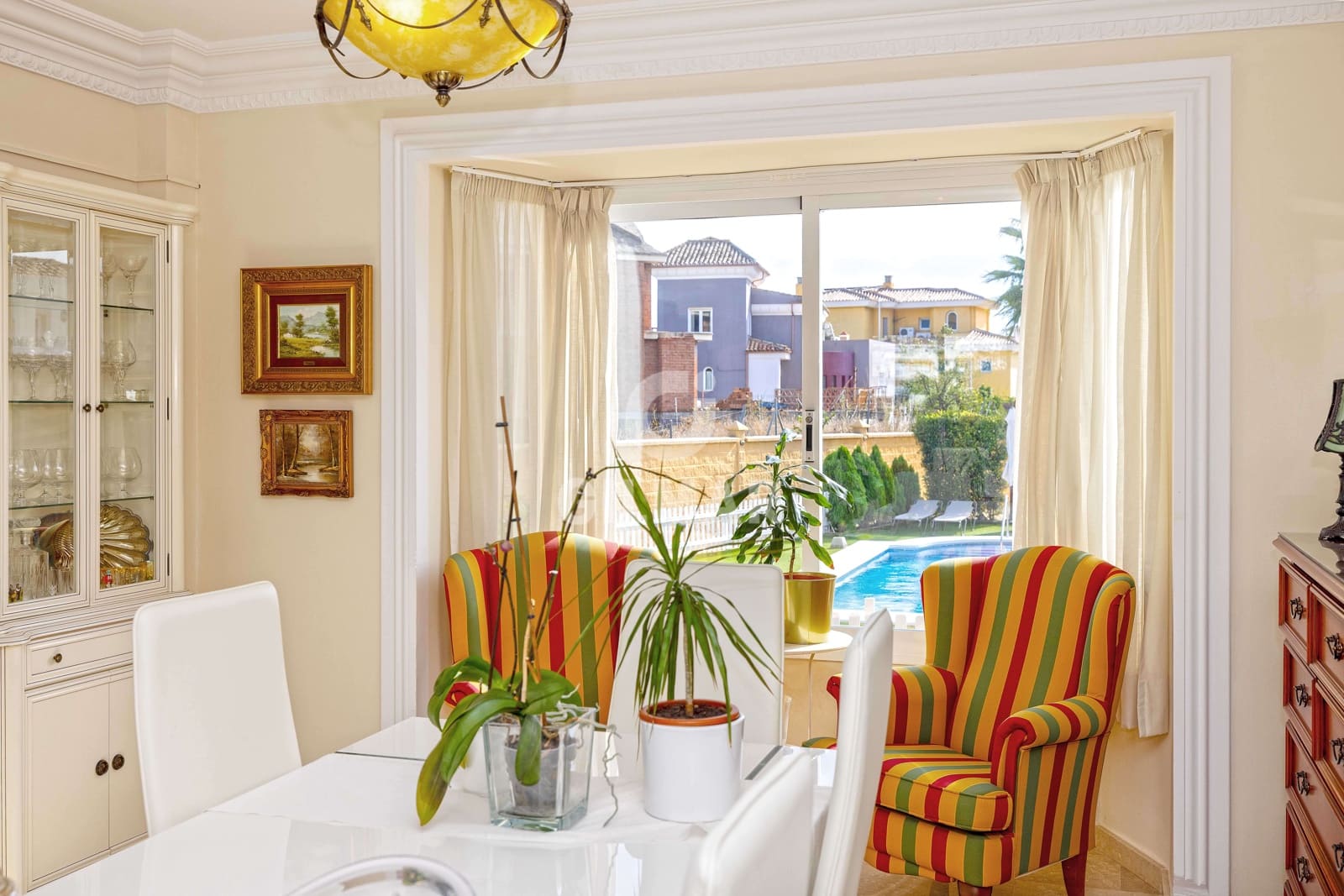 5 slaapkamer Villa te koop in Torrequebrada met zwembad - € 1.250.000 (Ref: 9659777)