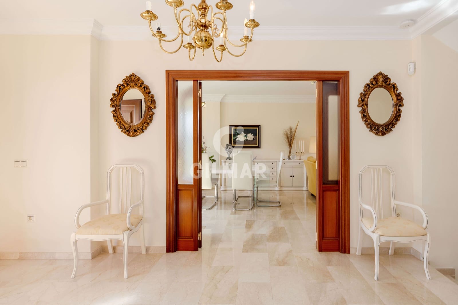 5 slaapkamer Villa te koop in Torrequebrada met zwembad - € 1.250.000 (Ref: 9659777)