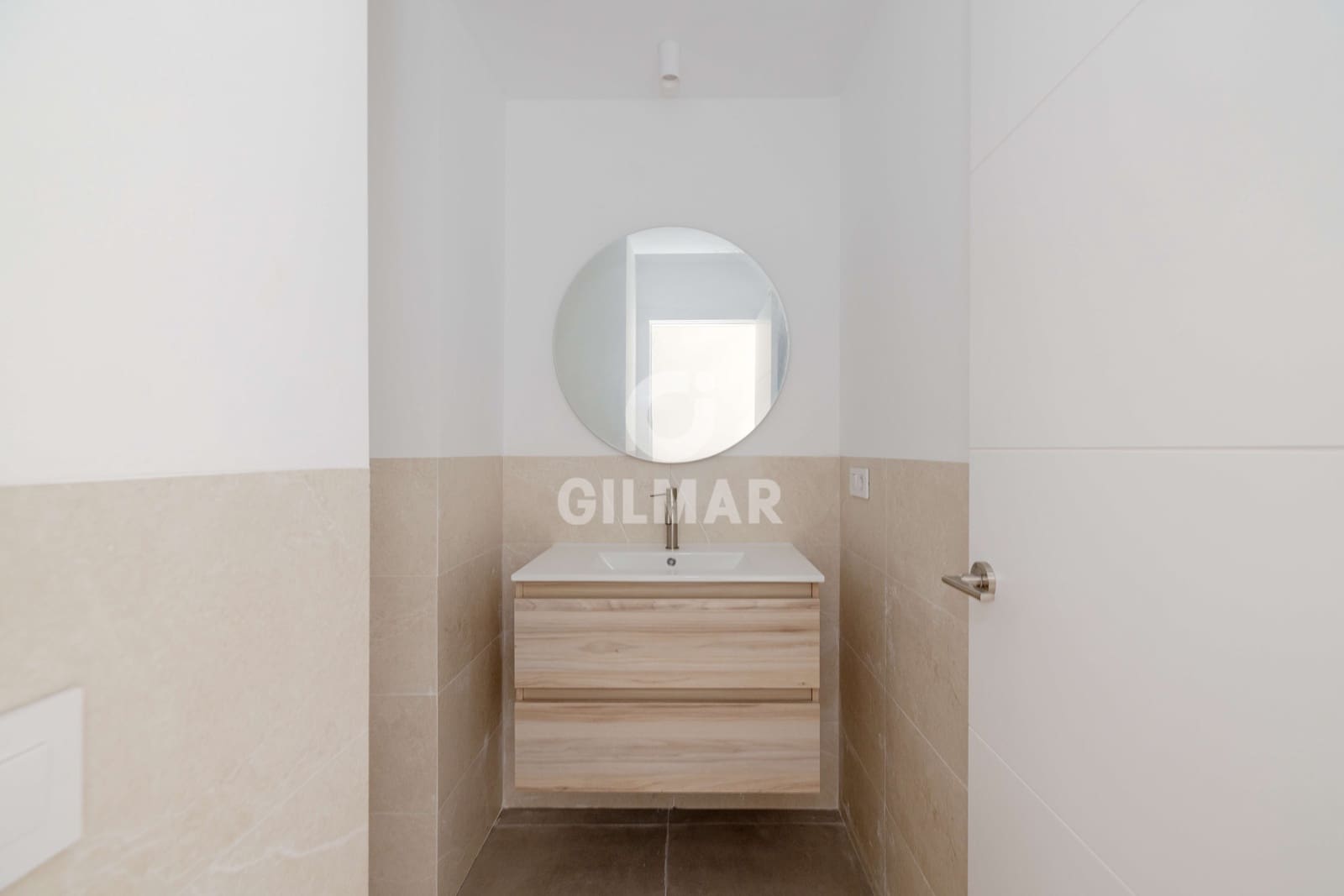 3 makuuhuone Asunto myytävänä paikassa Torremolinos mukana uima-altaan 
autotalli - 590 000 € (Ref: 9659778)