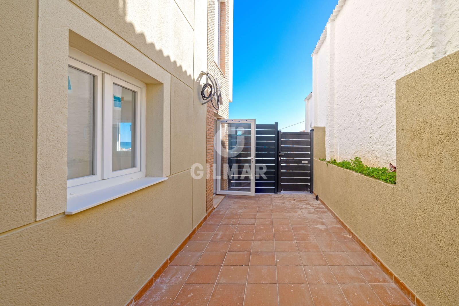 3 makuuhuone Asunto myytävänä paikassa Torremolinos mukana uima-altaan 
autotalli - 590 000 € (Ref: 9659778)