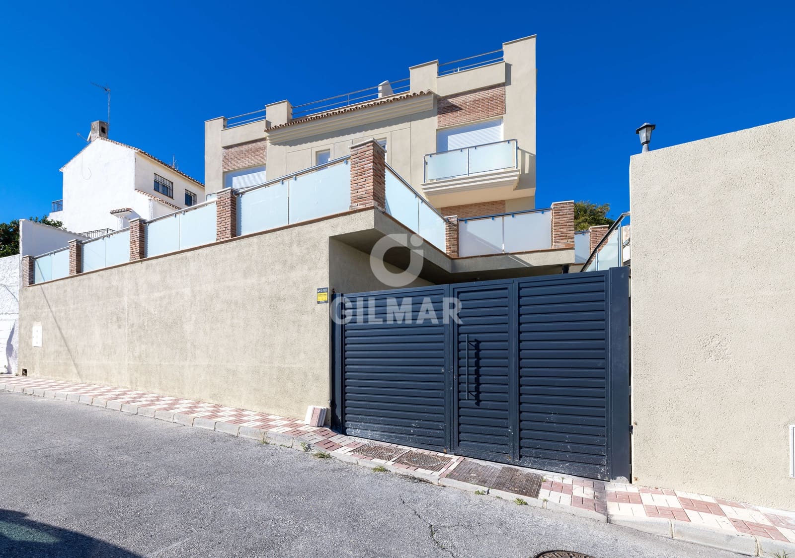 3 makuuhuone Asunto myytävänä paikassa Torremolinos mukana uima-altaan 
autotalli - 590 000 € (Ref: 9659778)