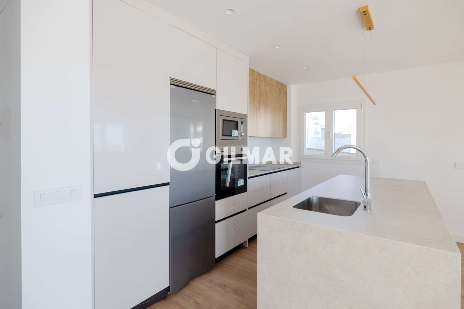 3 Zimmer Wohnung zu verkaufen in Torremolinos mit Pool Garage - 570.000 € (Ref: 9659778)