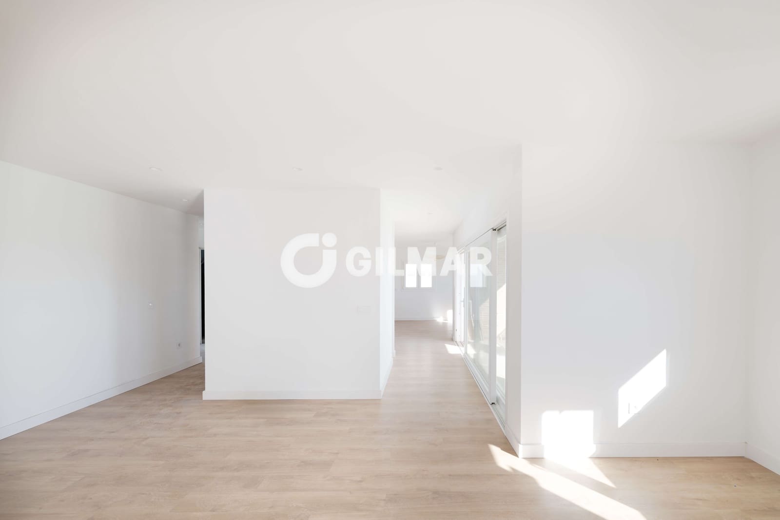 3 Zimmer Wohnung zu verkaufen in Torremolinos mit Pool Garage - 570.000 € (Ref: 9659778)