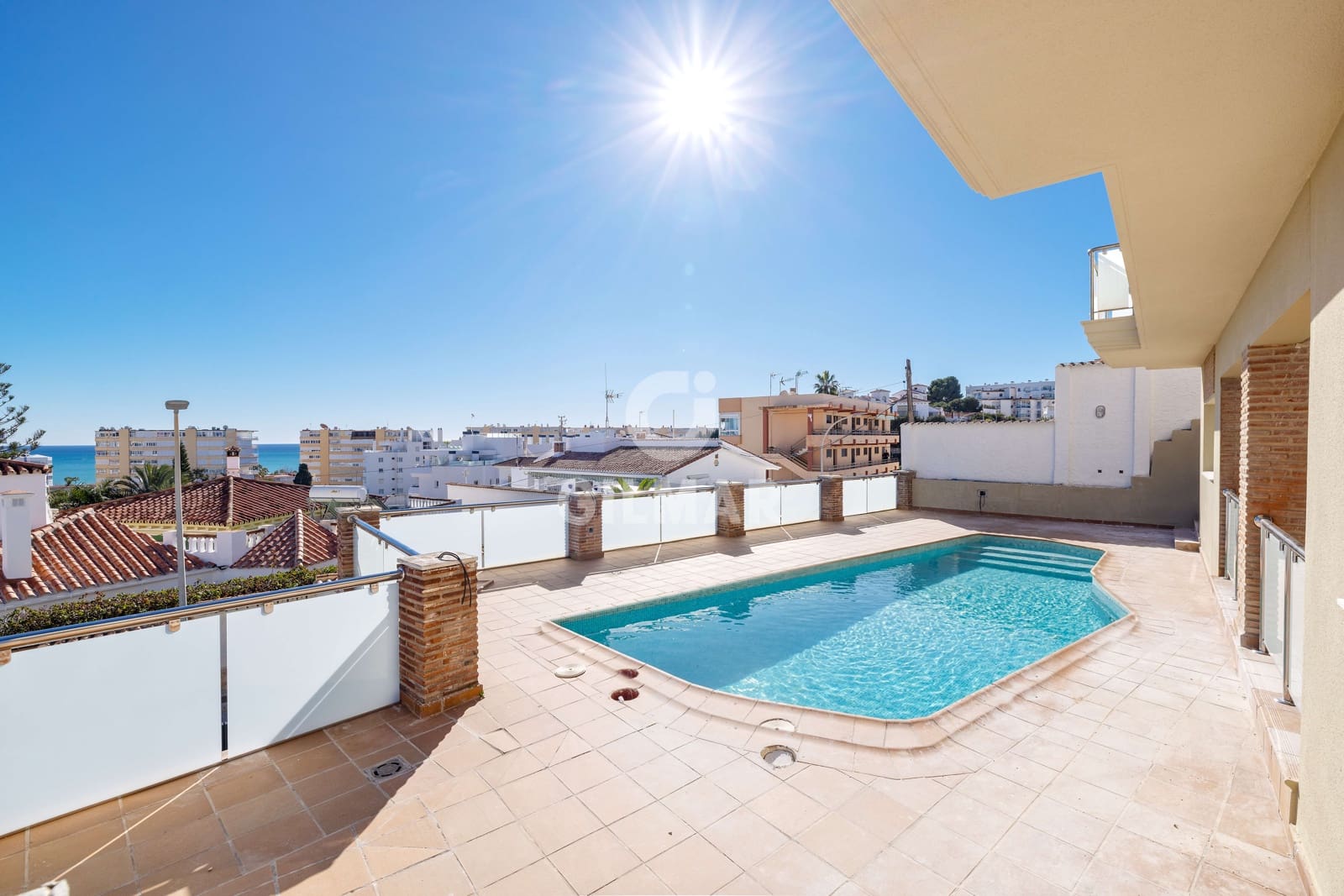 1 sypialnia Mieszkanie na sprzedaż w Torremolinos z basenem garażem - 299 000 € (Ref: 9659779)