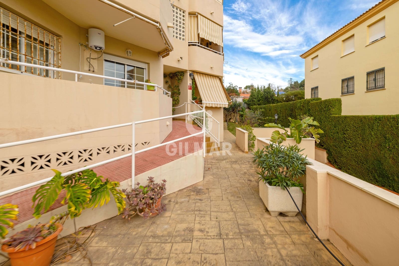 2 slaapkamer Penthouse te koop in Torremolinos met garage - € 550.000 (Ref: 9659782)