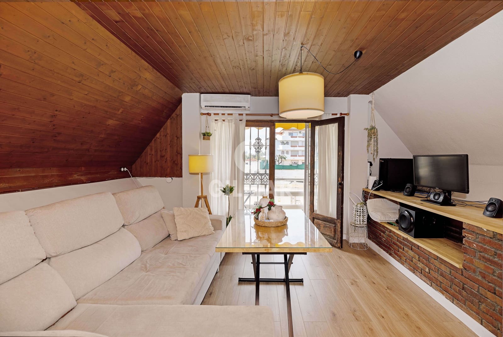 2 slaapkamer Flat te koop in Torremolinos met zwembad - € 265.000 (Ref: 9659783)