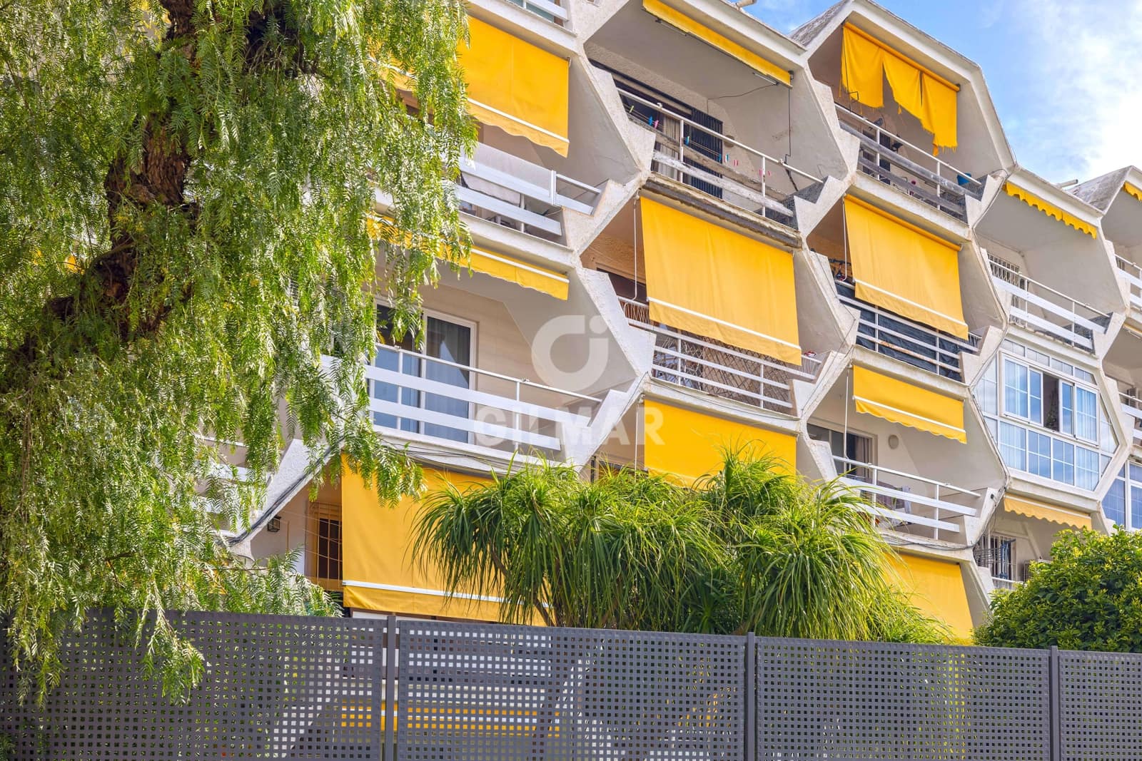 2 slaapkamer Flat te koop in Torremolinos met zwembad - € 265.000 (Ref: 9659783)