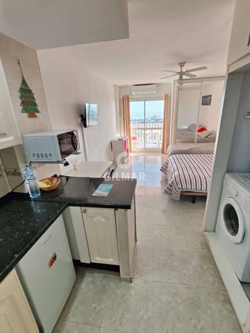 Studio na sprzedaż w Benalmadena Costa, Benalmádena z basenem - 255 000 € (Ref: 9659784)