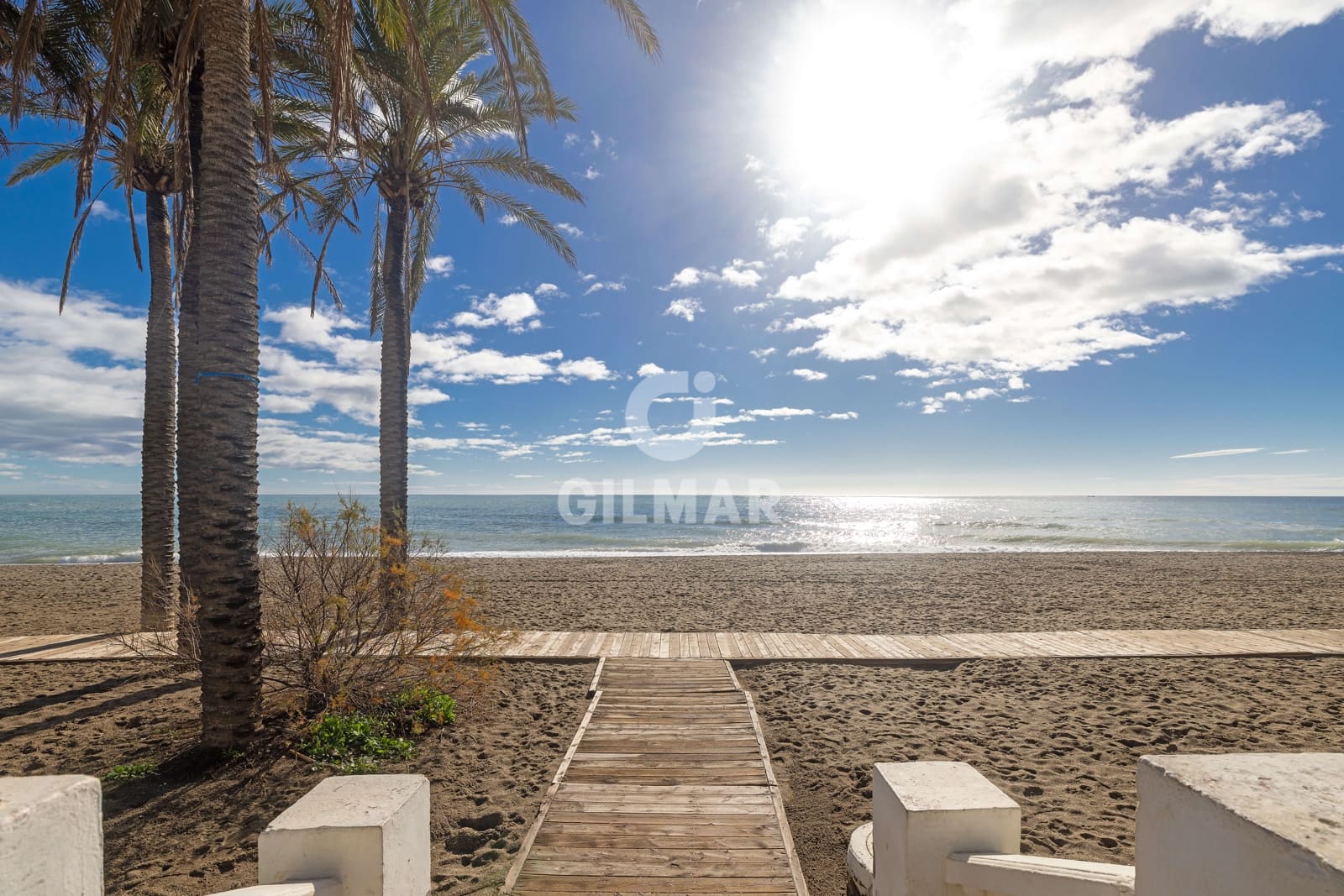 Studio na sprzedaż w Benalmadena Costa z basenem garażem - 176 500 € (Ref: 9659788)