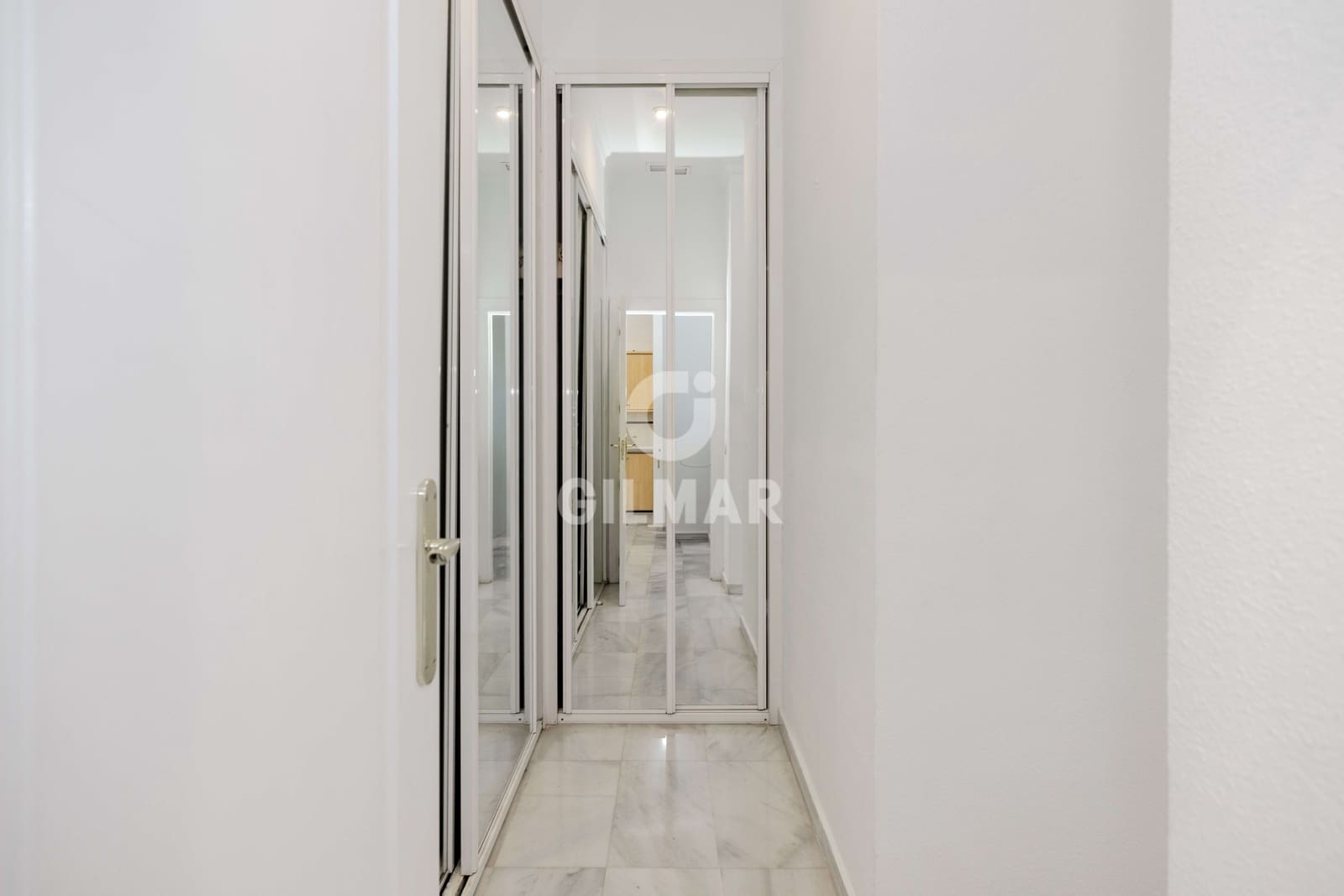 2 slaapkamer Flat te koop in Torrequebrada met zwembad garage - € 345.000 (Ref: 9659790)