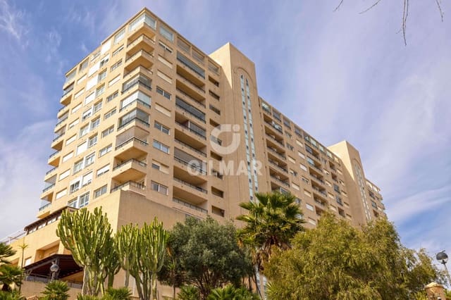 2 slaapkamer Flat te koop in Hacienda Torrequebrada, Benalmádena met zwembad garage - € 345.000 (Ref: 9659790)