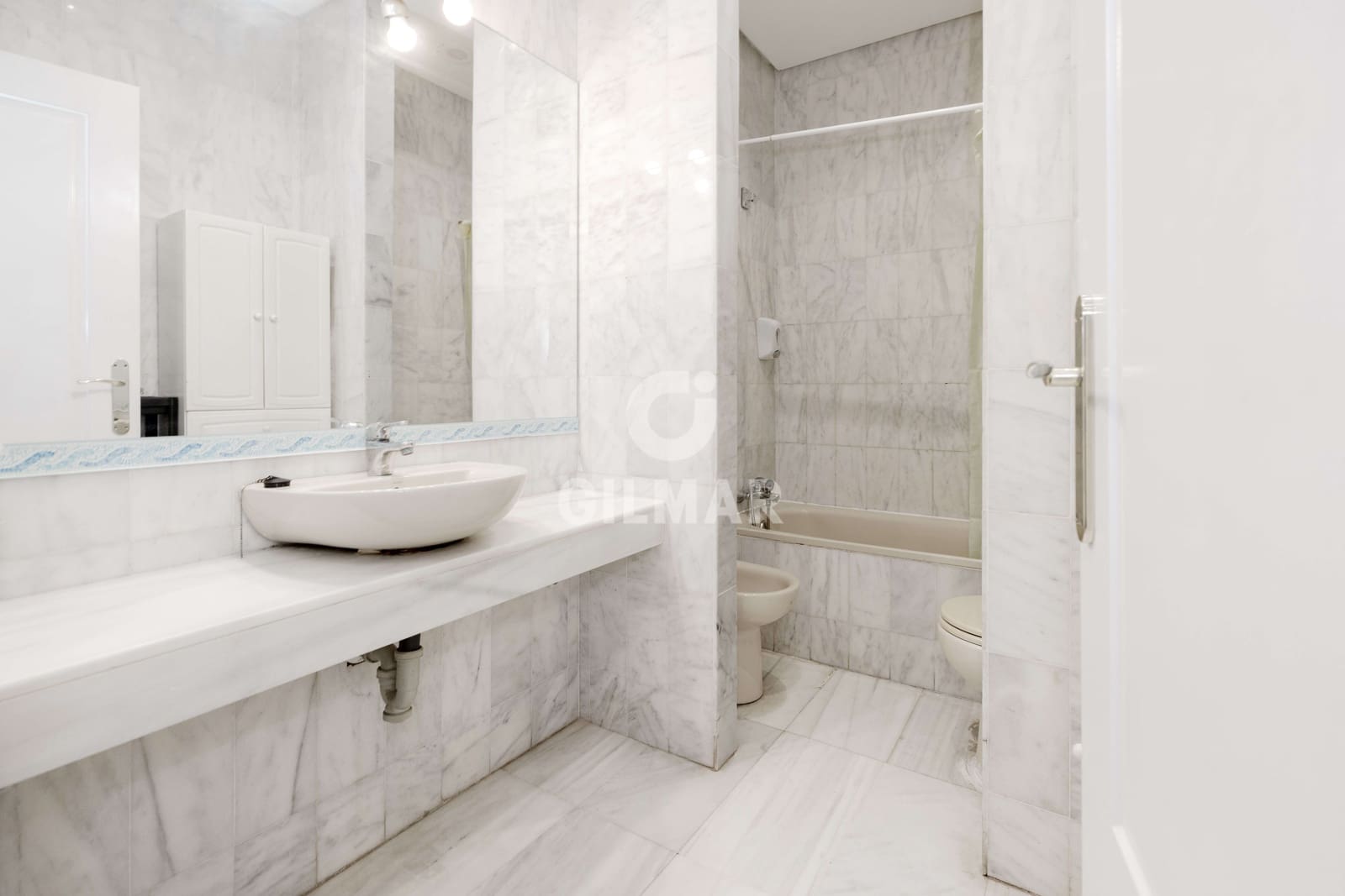 2 slaapkamer Flat te koop in Torrequebrada met zwembad garage - € 345.000 (Ref: 9659790)