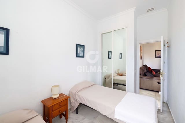 2 slaapkamer Flat te koop in Hacienda Torrequebrada, Benalmádena met zwembad garage - € 345.000 (Ref: 9659790)