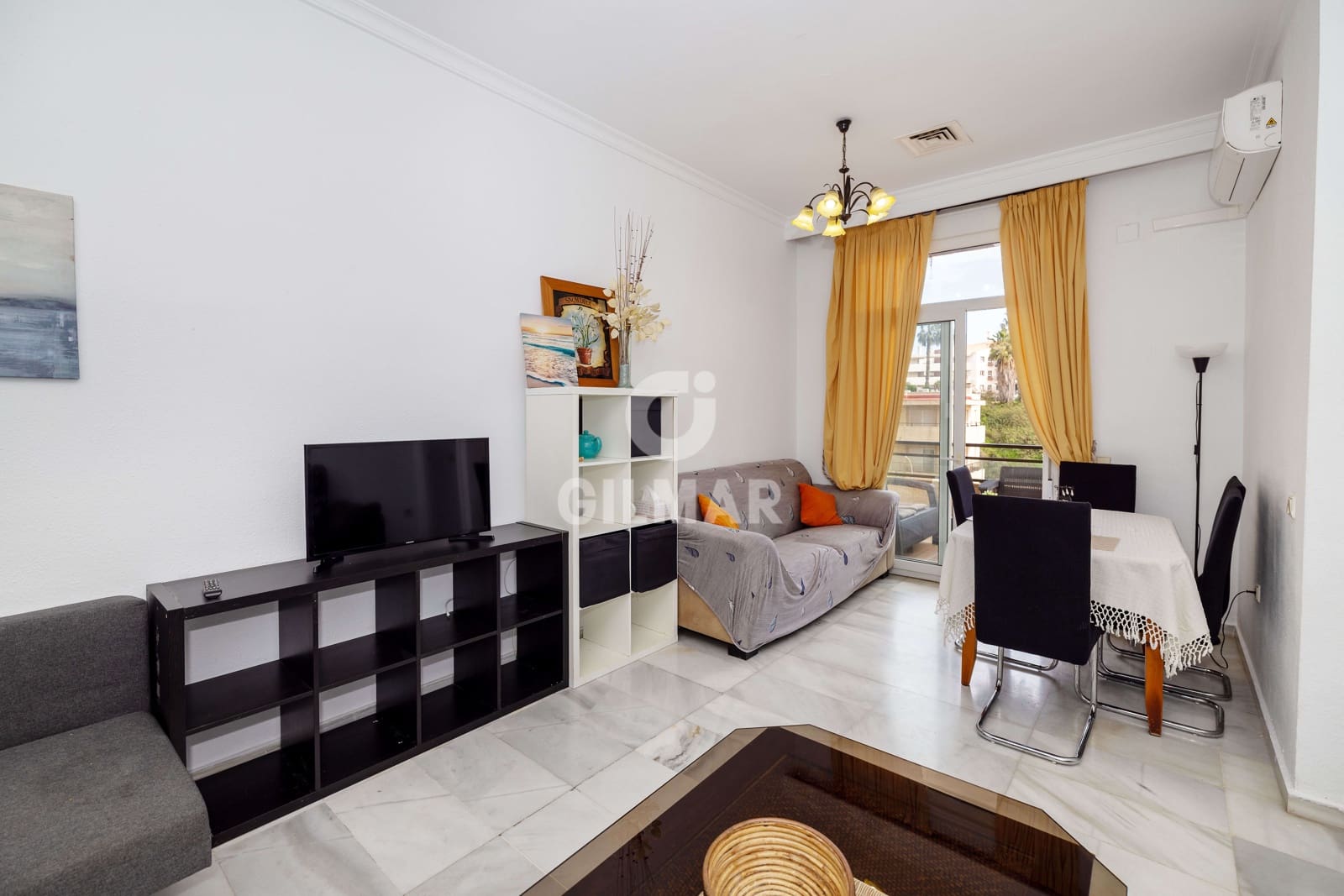 2 slaapkamer Flat te koop in Torrequebrada met zwembad garage - € 345.000 (Ref: 9659790)