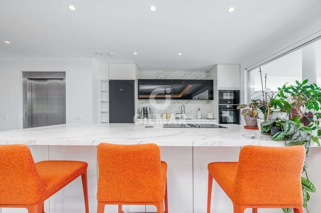 2 sypialnia Mieszkanie na sprzedaż w Benalmadena Costa, Benalmádena z basenem garażem - 1 100 000 € (Ref: 9659792)