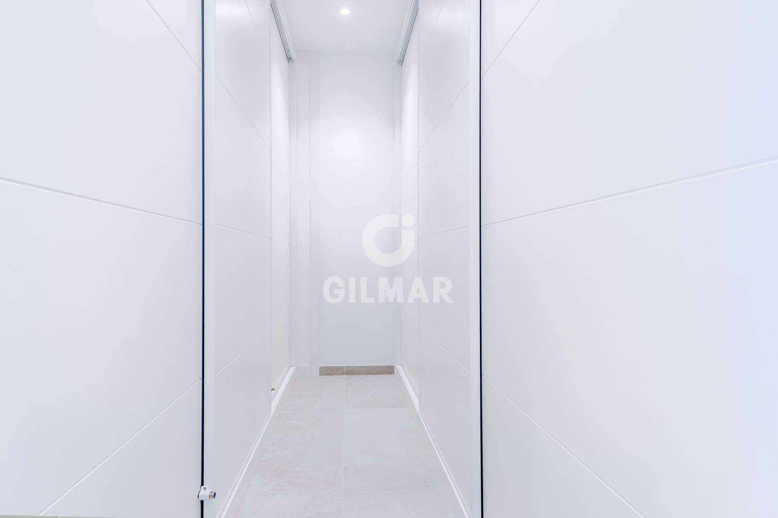 2 bedroom Flat for sale in Benalmadena Costa with pool garage - € 1,100,000 (Ref: 9659792)