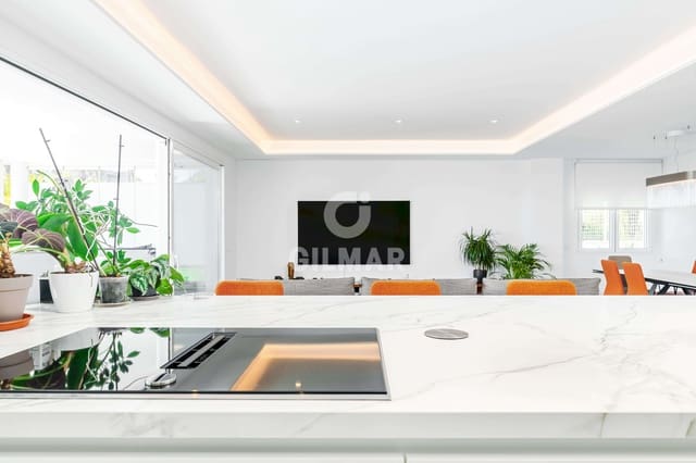 2 sypialnia Mieszkanie na sprzedaż w Benalmadena Costa, Benalmádena z basenem garażem - 1 100 000 € (Ref: 9659792)