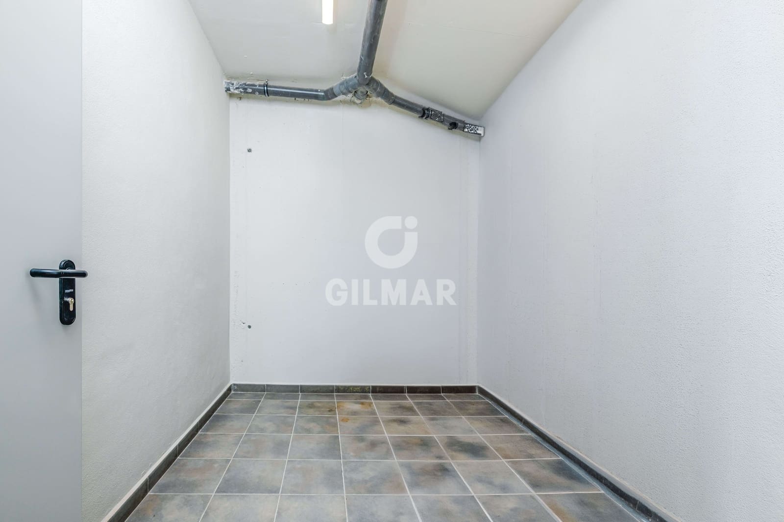 2 bedroom Flat for sale in Benalmadena Costa with pool garage - € 1,100,000 (Ref: 9659792)