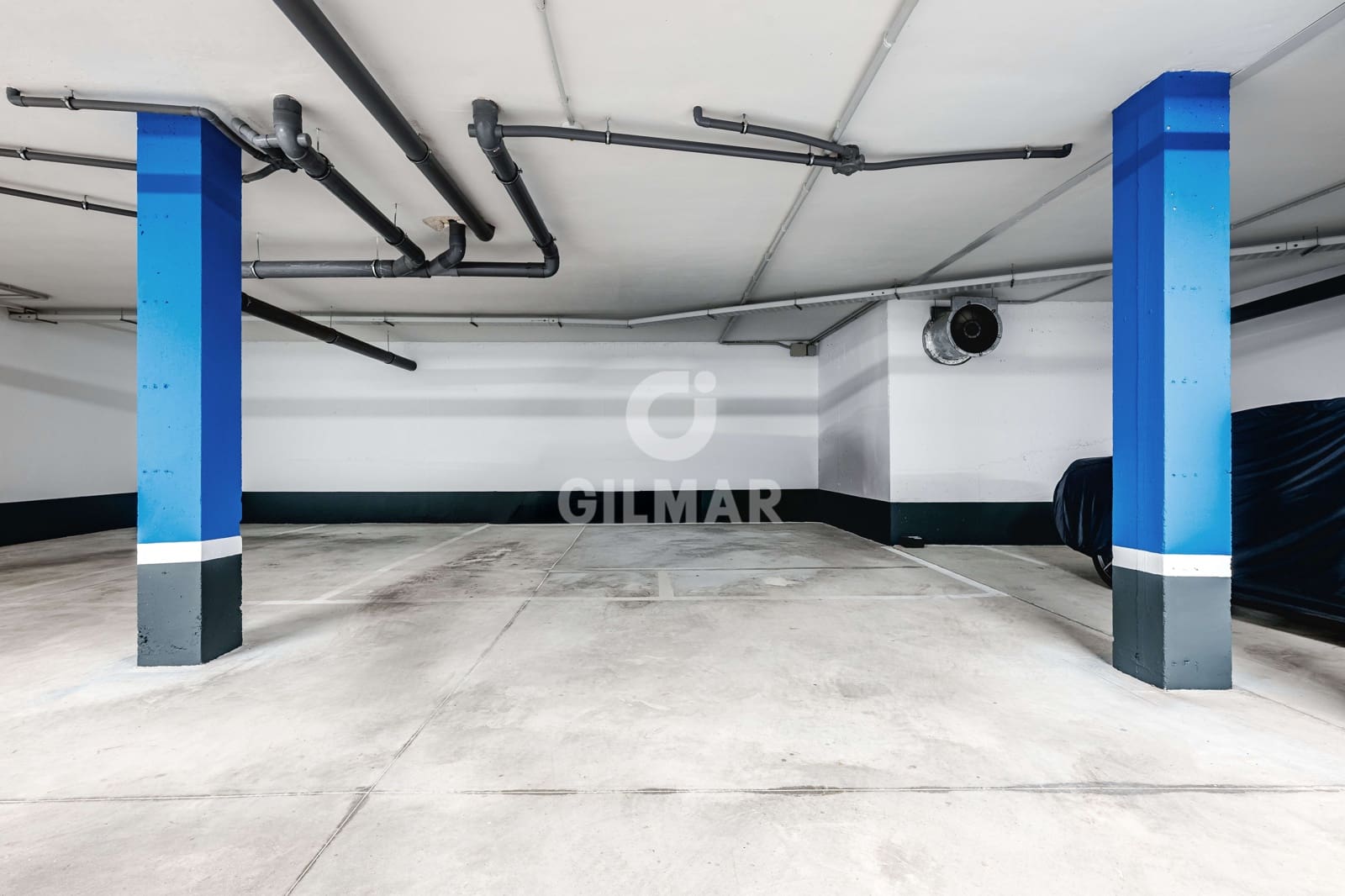 2 bedroom Flat for sale in Benalmadena Costa with pool garage - € 1,100,000 (Ref: 9659792)