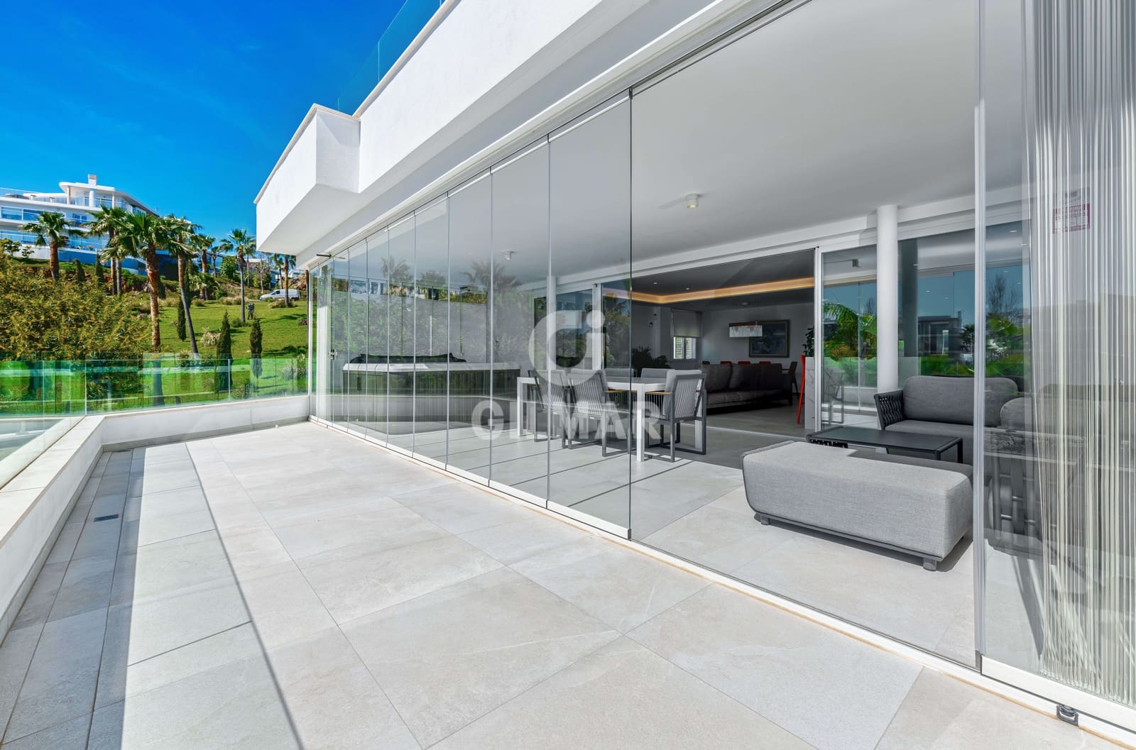 2 bedroom Flat for sale in Benalmadena Costa with pool garage - € 1,100,000 (Ref: 9659792)