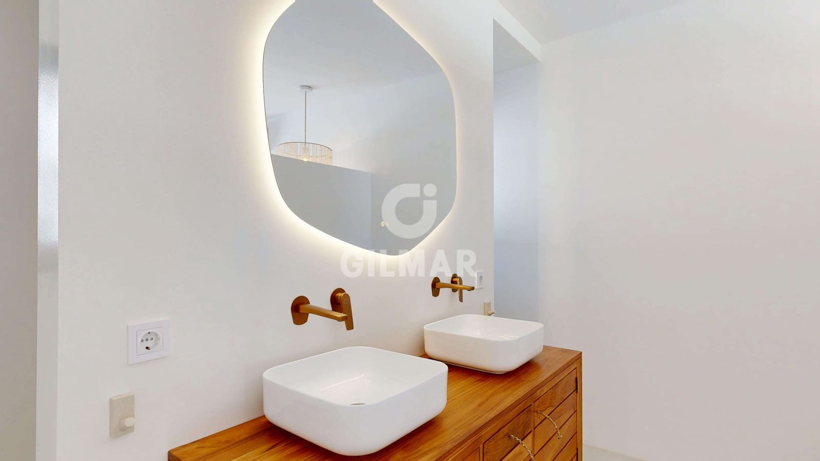 3 camera da letto Villa in vendita in Estepona con piscina - 1.395.000 € (Rif: 9667103)