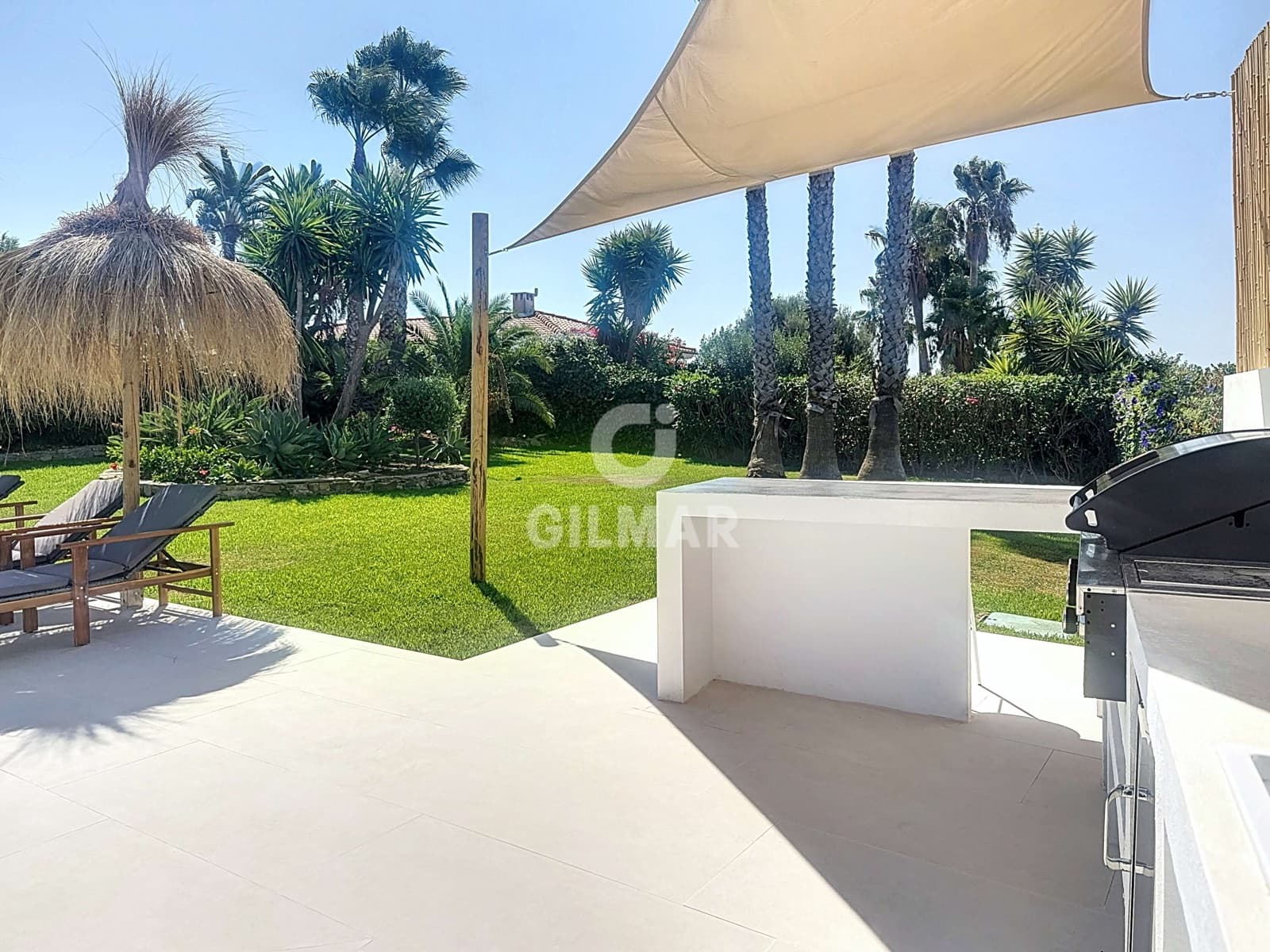 3 camera da letto Villa in vendita in Estepona con piscina - 1.395.000 € (Rif: 9667103)