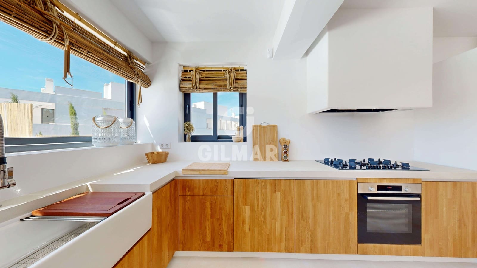 3 camera da letto Villa in vendita in Estepona con piscina - 1.395.000 € (Rif: 9667103)