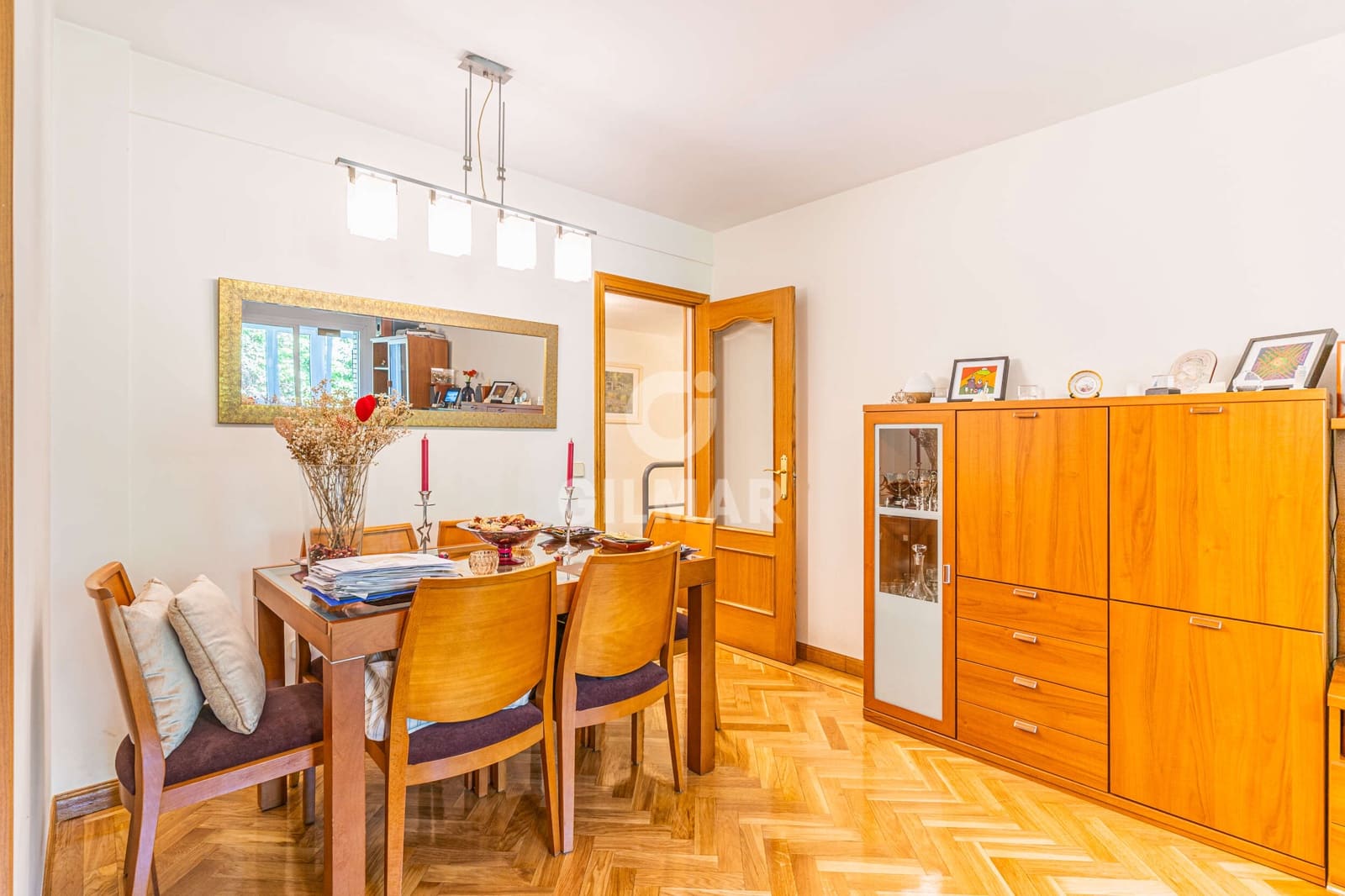 4 soveværelse Lejlighed til salg i Majadahonda med swimmingpool garage - € 950.000 (Ref: 9667104)