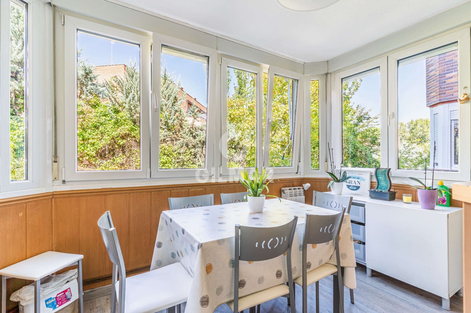 4 soveværelse Lejlighed til salg i Majadahonda med swimmingpool garage - € 950.000 (Ref: 9667104)