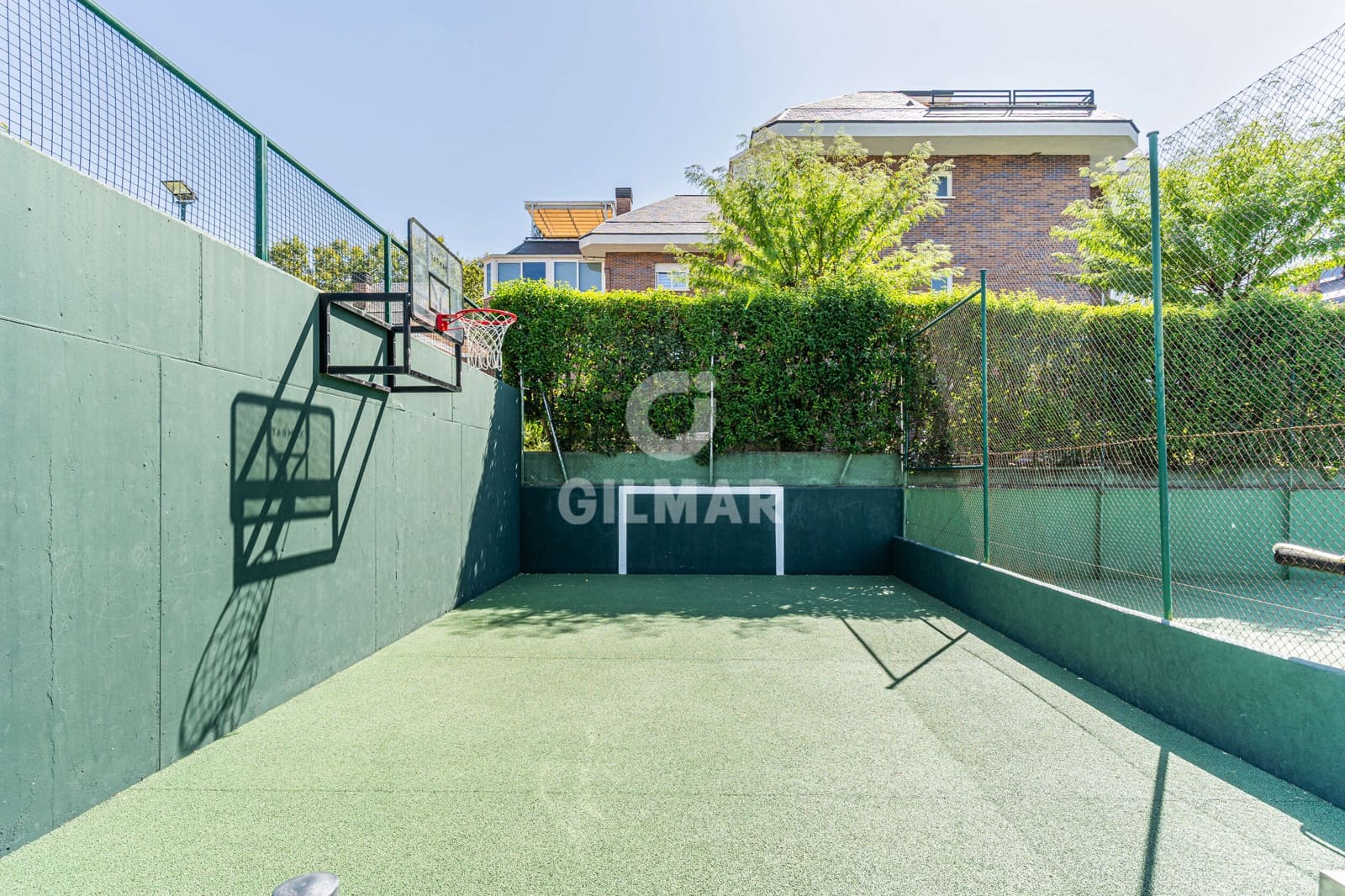 4 soveværelse Lejlighed til salg i Majadahonda med swimmingpool garage - € 950.000 (Ref: 9667104)