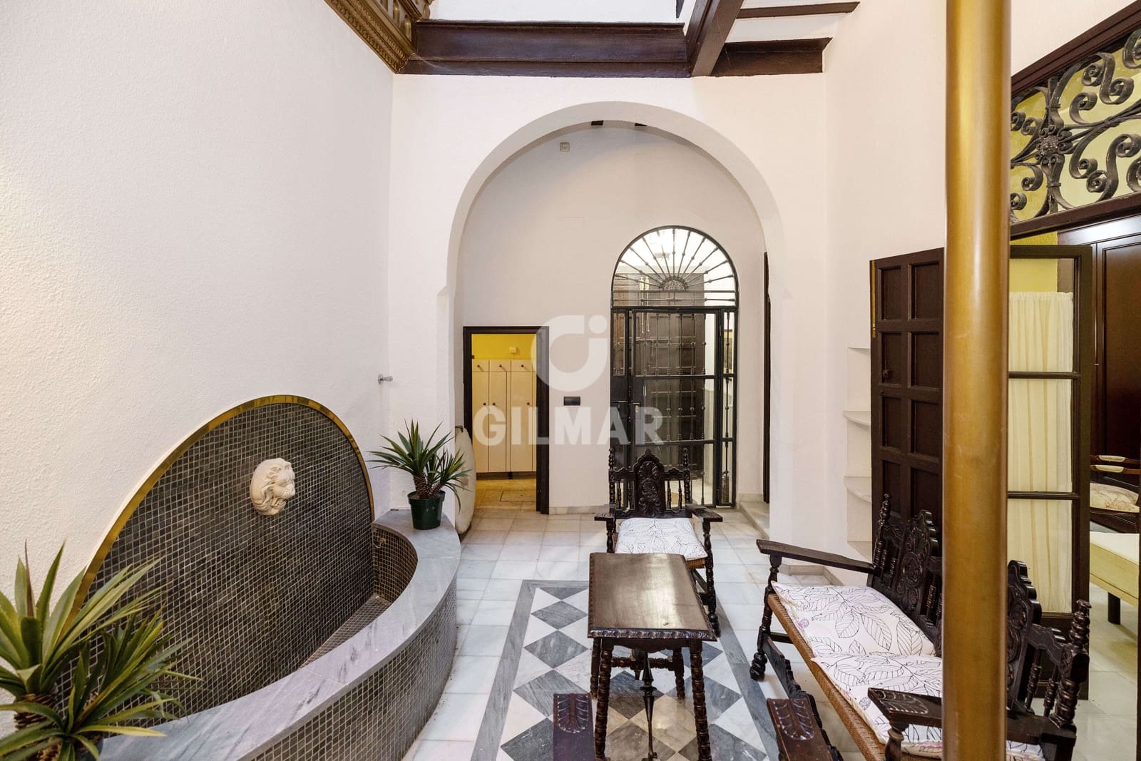 6 sovrum Radhus till salu i Sevilla stad - 790 000 € (Ref: 9669214)