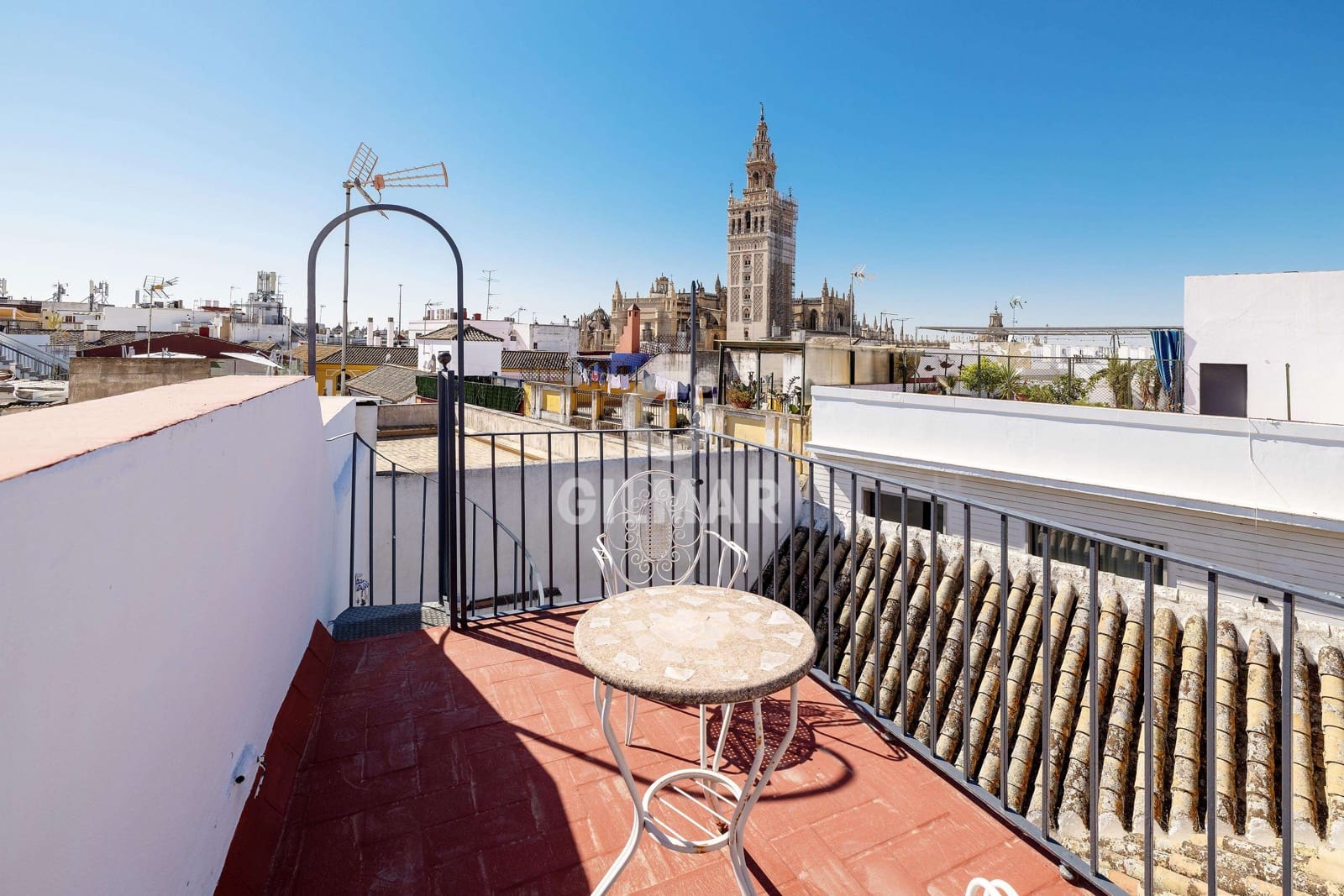 6 sovrum Radhus till salu i Sevilla stad - 790 000 € (Ref: 9669214)