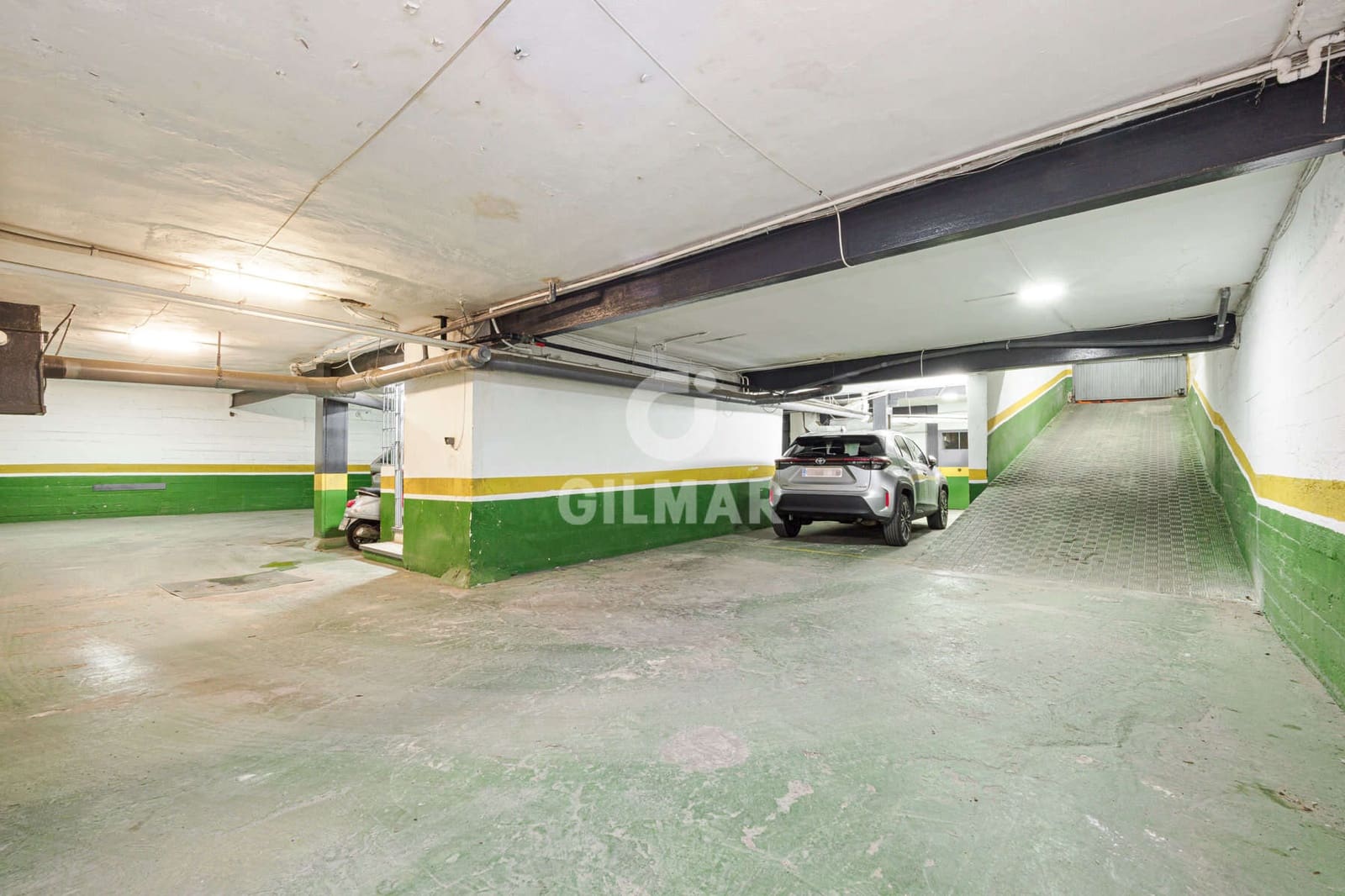 4 soveværelse Lejlighed til salg i Sevilla by med garage - € 630.000 (Ref: 9669217)