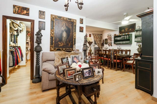 4 slaapkamer Flat te koop in Sevilla stad met garage - € 630.000 (Ref: 9669217)