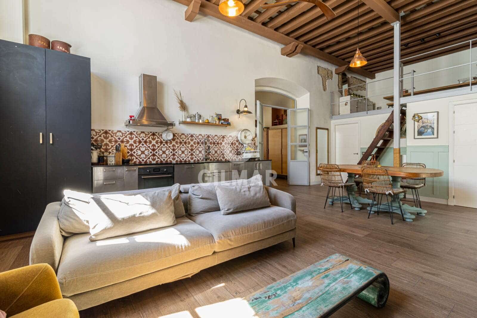 2 bedroom Flat for sale in Jerez de la Frontera with garage - € 335,000 (Ref: 9669219)