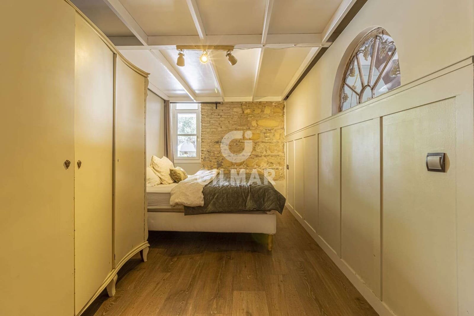 2 bedroom Flat for sale in Jerez de la Frontera with garage - € 335,000 (Ref: 9669219)