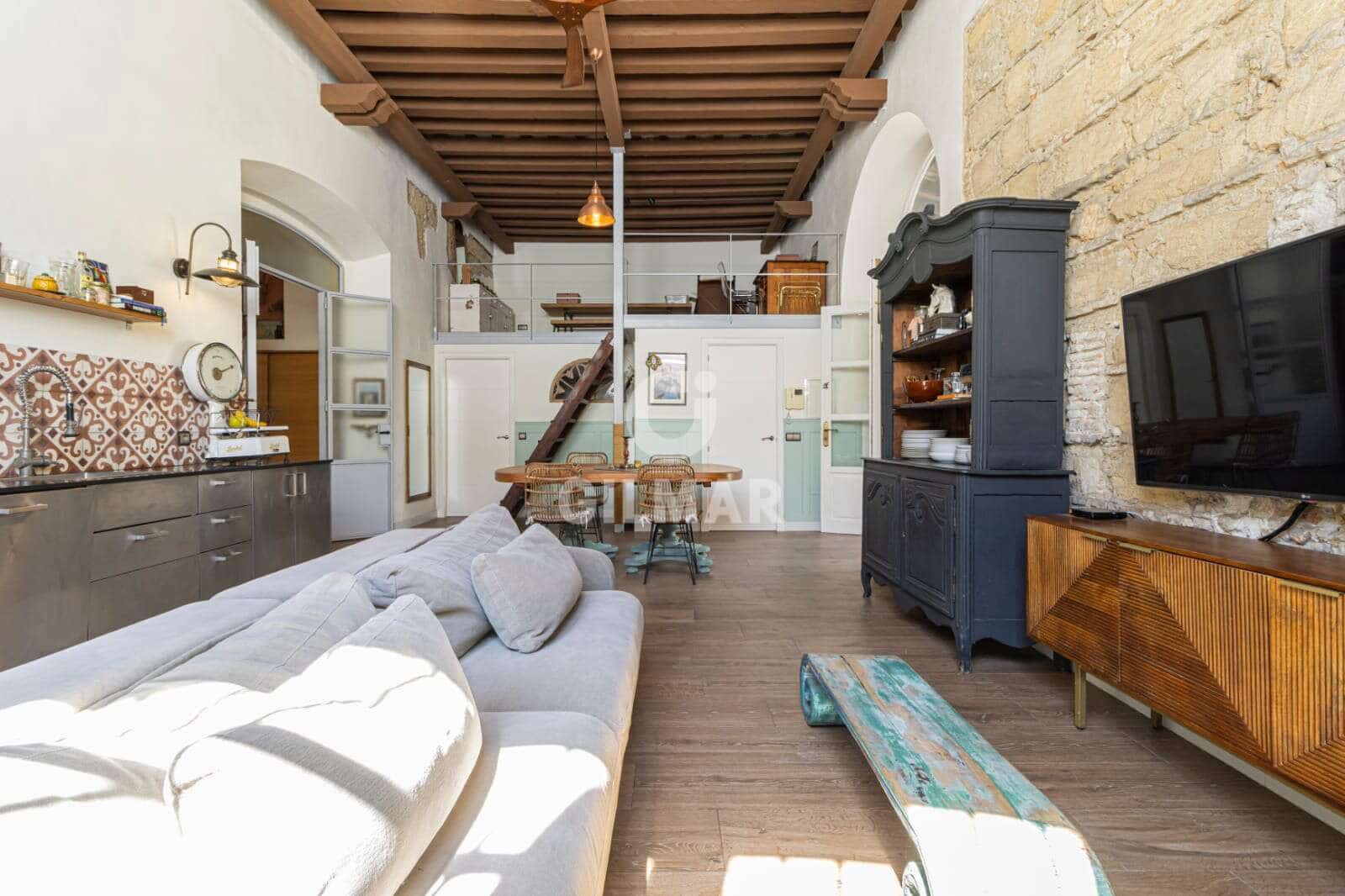 2 bedroom Flat for sale in Jerez de la Frontera with garage - € 335,000 (Ref: 9669219)