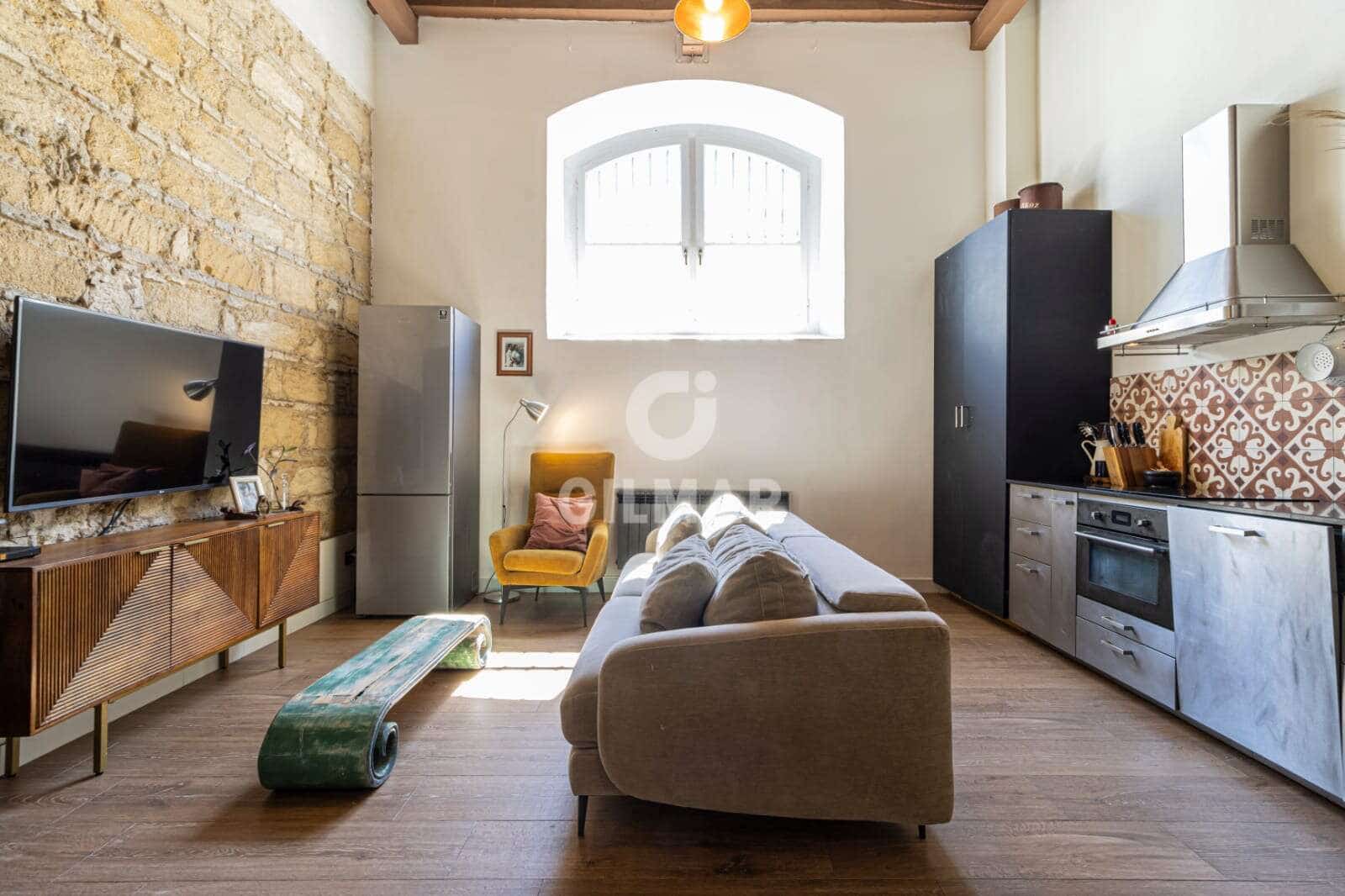 2 bedroom Flat for sale in Jerez de la Frontera with garage - € 335,000 (Ref: 9669219)