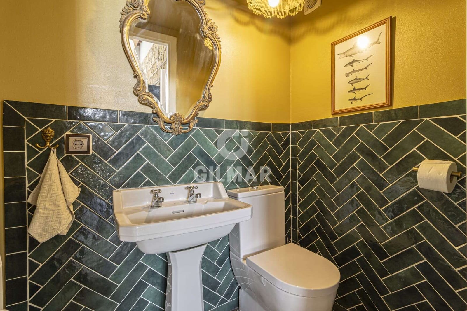 2 bedroom Flat for sale in Jerez de la Frontera with garage - € 335,000 (Ref: 9669219)