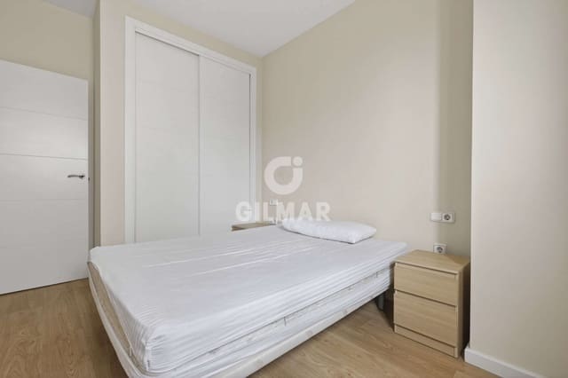 1 quarto Apartamento para venda em Triana Este, Sevilha cidade com garagem - 350 000 € (Ref: 9669221)