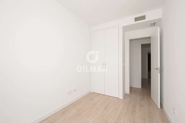 4 quarto Apartamento para venda em Tomares com piscina garagem - 415 000 € (Ref: 9669224)