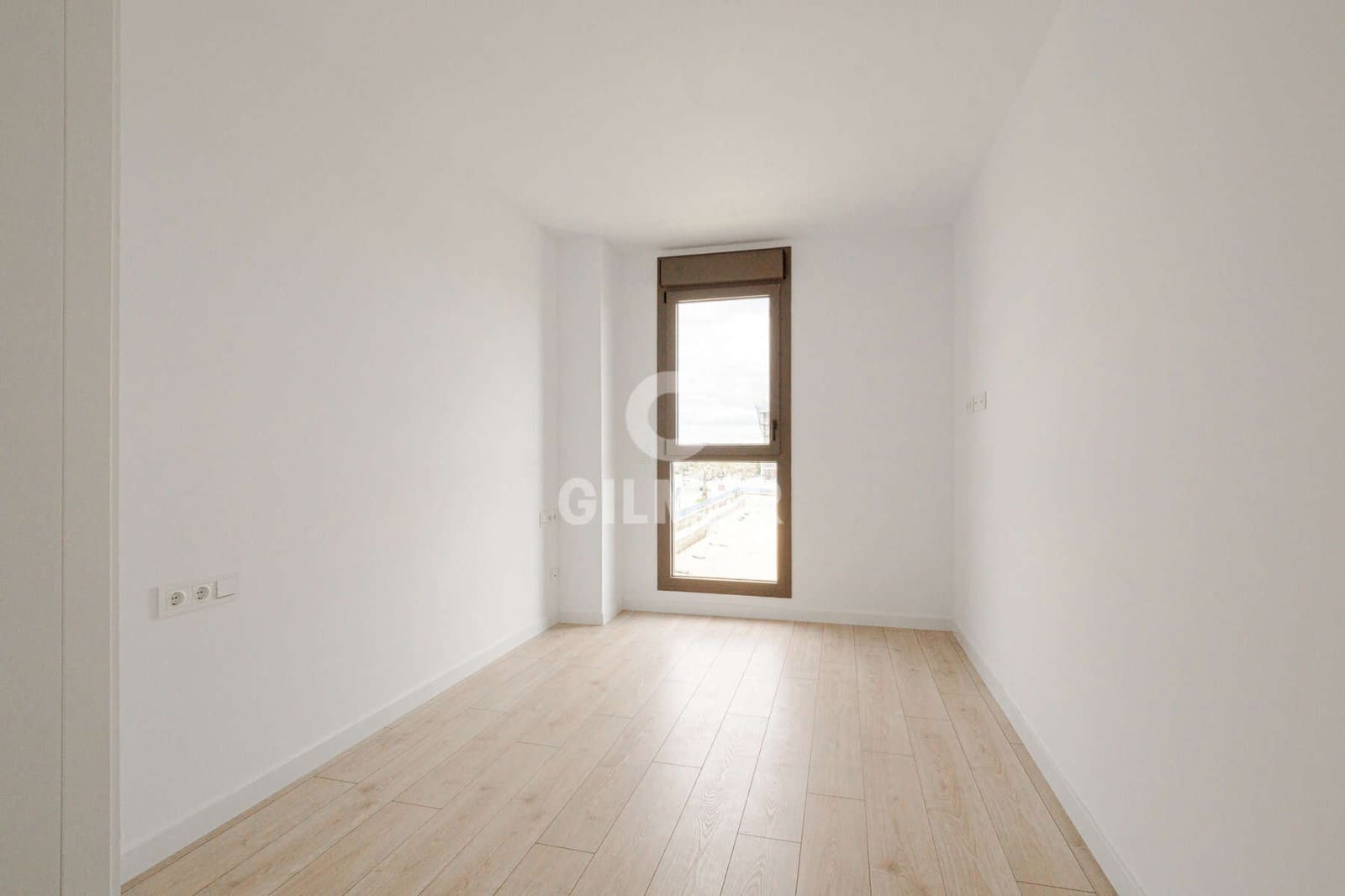 Piso de 4 habitaciones en Tomares en venta con piscina garaje - 415.000 € (Ref: 9669224)