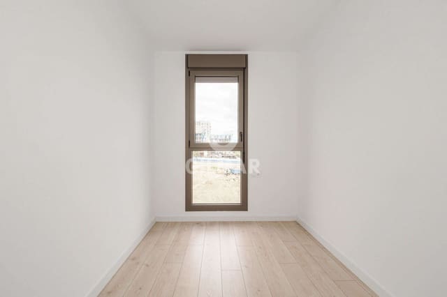 4 quarto Apartamento para venda em Tomares com piscina garagem - 415 000 € (Ref: 9669224)