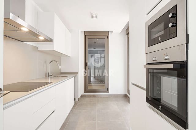 4 quarto Apartamento para venda em Tomares com piscina garagem - 415 000 € (Ref: 9669224)