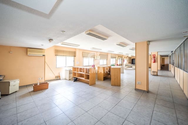Oficina en Peñagrande, Madrid ciudad en venta con garaje - 750.000 € (Ref: 9669227)