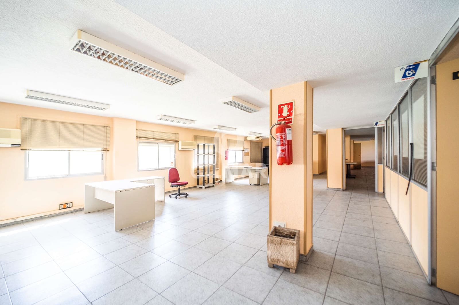 Biuro na sprzedaż w Miasto Madryt z garażem - 750 000 € (Ref: 9669227)